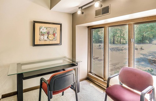 Southaven House | 15 Mi to University of Memphis: Getaway w/Games