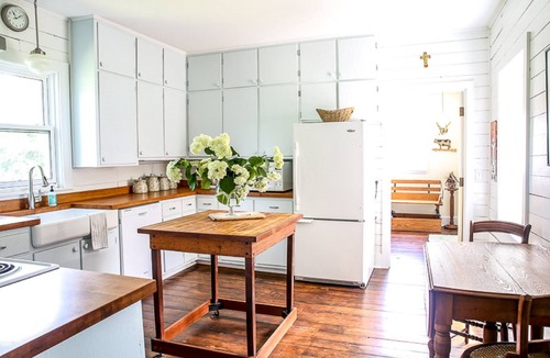 Lone Rock House | 150 Year Old Home Situated in the Picturesque Rolling Hills of Southwest WI