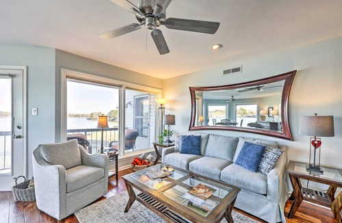 Lake Hamilton Apartment | 153 m² Apartment ∙ 2 bedrooms ∙ 4 guests