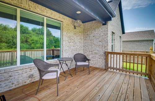 Fayetteville House | 175 m² House ∙ 3 bedrooms ∙ 6 guests