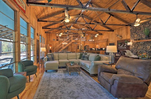 Arkadelphia House | 185 m² House ∙ 2 bedrooms ∙ 8 guests