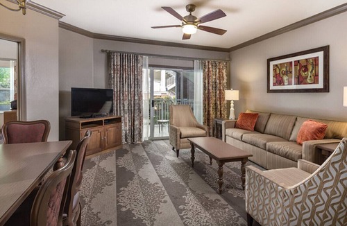 Pennington Bend Resort | 2 Bedroom Deluxe Villa at the Wyndham Nashville Resort