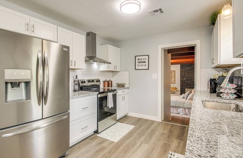 Musgrave-Pennington House | 2 Mi to OKC Fairgrounds: Pet-Friendly Home w/Yard