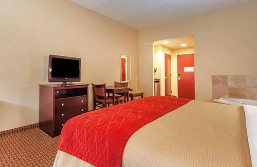 Harriman Hotel | 2-Star Hotel ∙ Comfort Inn Harriman