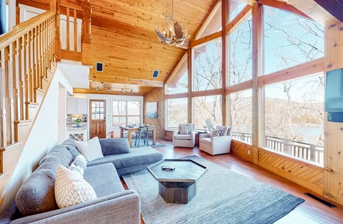 Bentonville - Fayetteville Cabin | 204 m² Cabin ∙ 6 bedrooms ∙ 14 guests