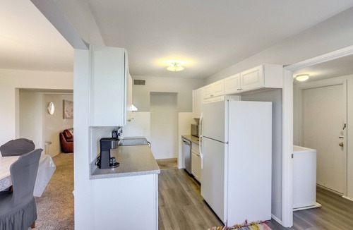 Ballwin Apartment | 24 Mi to Downtown St Louis: Apt in Ballwin!
