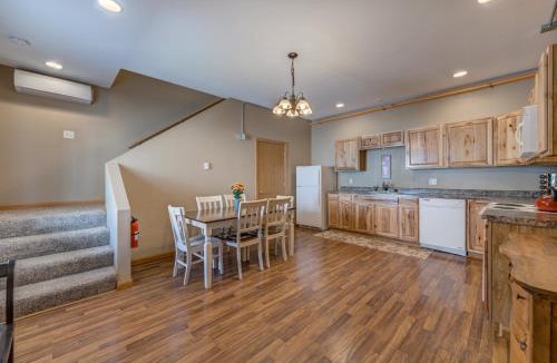 Pepin Apartment | 2BR Condo Near Lake Pepin w Murphy Bed - Sunbeam