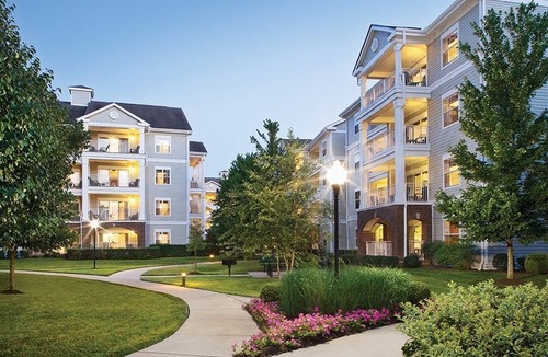 Pennington Bend Condo | 2br Deluxe on the River in Heart of Music City!
