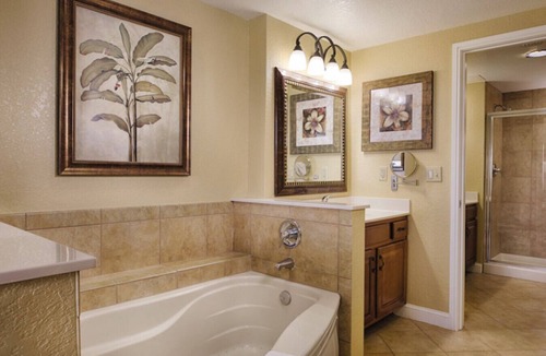 Florida Central Atlantic Coast Resort | 2BR-Dlx Inside Disney Gates-5 Pools, 2 Lazy Rivers, SPLASH pad, Mini Golf & More