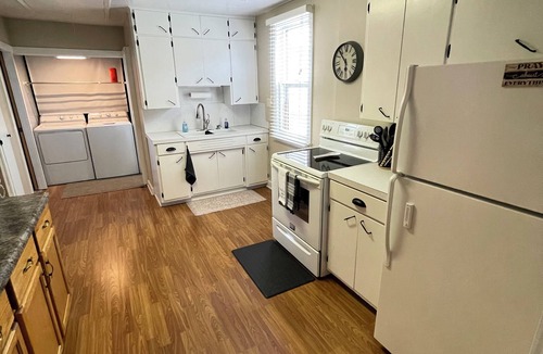 Guttenberg House | 3 bed, 1 bath house in Guttenberg Iowa on The Mississippi River, Sleeps 6