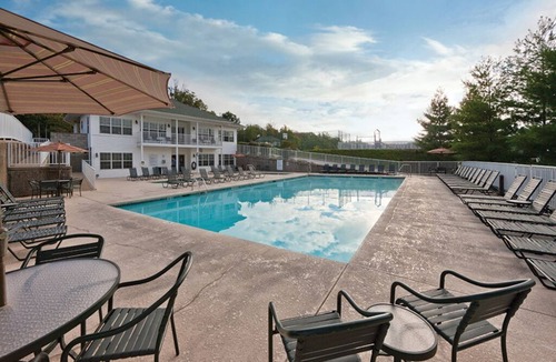 Kaiser Condo | 3 Bedroom Condo on Lake of the Ozarks!