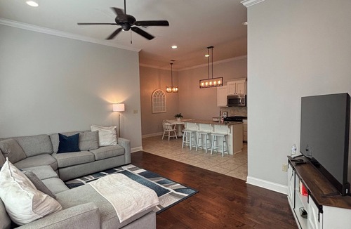 Highlands - Perkins House | 3 BR home just minutes from LSU in a gated community