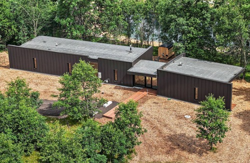 Wisconsin Dells Cabin | 3 Luxury Cabins on 40 wooded acres @ Oak & Ember Luxury Resort
