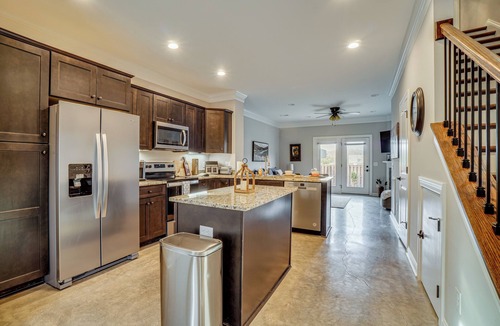 White Bluff House | 3 Mi to Montgomery Bell State Park! Serene Getaway