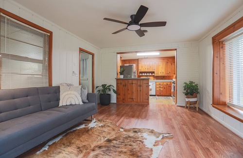 West Meade House | 3BR Retro Hillside Oasis - Conveniently Located to the Best of Nashville!