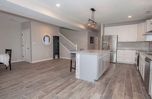 Winona House | 4-bedroom house in peaceful Winona with WiFi, AC. Relax and unwind