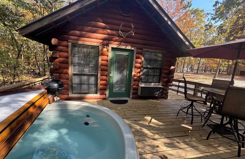 Afton Cabin | 4 Moose Lodge ROMANTIC Log Cabin in the woods. Hot Tub & Wood Burning Fire Place