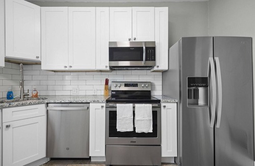 St. Charles Historic District House | 5th Street #1 · Historic 5th Street House - Fully Rehabbed # 1