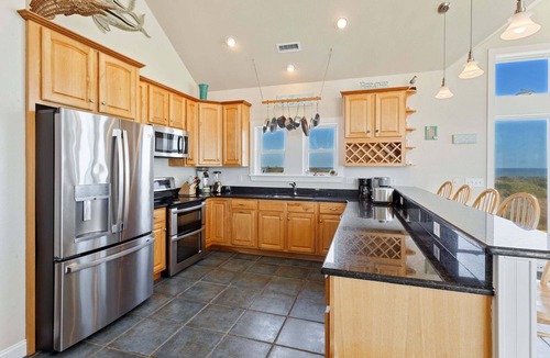 Hatteras House | 6 Bdrm, Ocean and Sound Views, Game Room, Theater, DOGS OK, Elevator, Pool, Kiddie Pool, Hot Tub