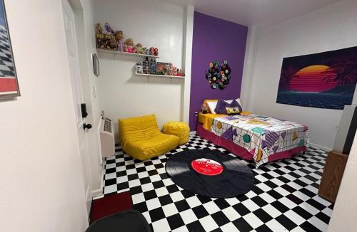 Hot Springs Apartment | 80s & 90s Apt with Mario Loft