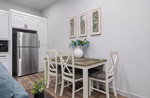 Greenville House | A Bright & Comfortable 3BR Home | Greenville Gem