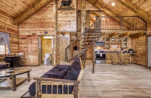 Newport House | A Playful Bears Cabin #312