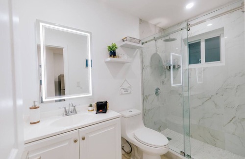 University Park Apartment | Adorable Studio