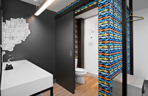 Country Club Plaza Area Hotel | Aloft by Marriott Kansas City Country Club Plaza