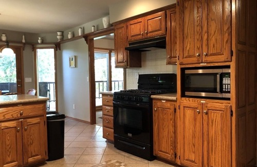 Bella Vista House | Amazing Experiences Await Your Group - Family or Friends