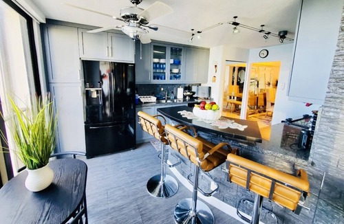 Barrier Island Apartment | AMAZING PROPERTY AT BEST LOCATION ON FORT LAUDERDALE BEACH!
