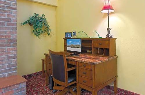 Republic Hotel | AmericInn by Wyndham Republic
