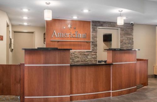 Winona Hotel | AmericInn by Wyndham Winona