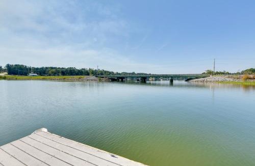 Abbeville Apartment | Angler’s Getaway! ‘Rustic Cabin’ on Lake Eufala