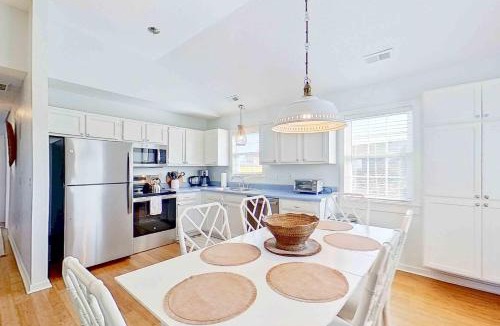 Ocean Isle Estates House | AVDE22 The Sea Shell Shack