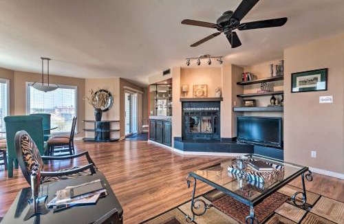 Lake Hamilton Apartment | Balcony, Pool and Hot Tub Cozy Condo in Arkansas!