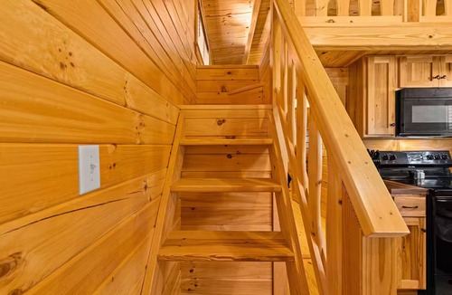 Gilmer Cabin | Barnwell Mountain Cabins #61