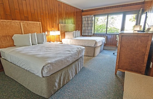 Lucas Hotel | Barren River Lake State Resort Park