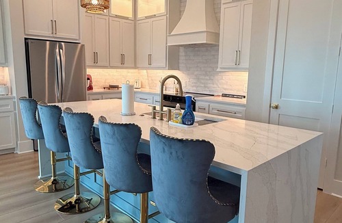 Terramar Beach House | Beach Memories Start at Seaglass, 4BR 3BA House with Ocean Views and Pool Access