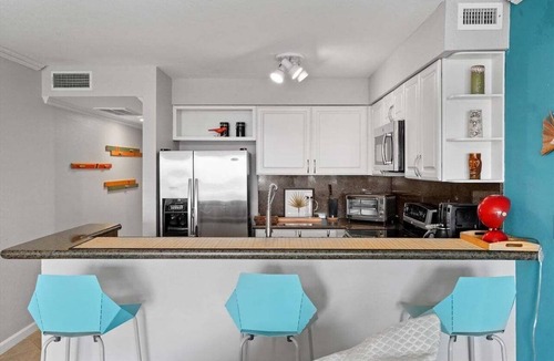 San Jacinto Condo | Beachfront Condo | Hot Tub | Pool | Gulf View