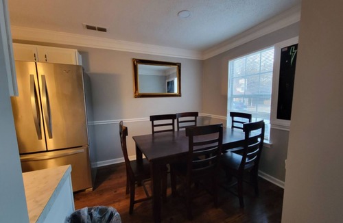 Hernando House | Beautiful 3-bedroom in charming cul-de-sac in Hernando