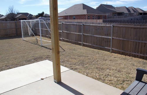 Yukon House | Beautiful 4-bed 2.5 bath house with Office and Den in Surrey Hills Yukon, OK