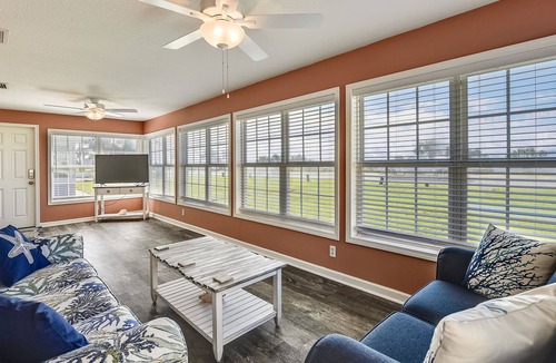 Bid-a-wee Beach House | 🏖️Beautiful HOME with PRIVATE beach access across the street from beach!!🏖️
