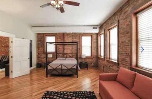 River Market Apartment | Beautiful Loft in Downtown Kansas City