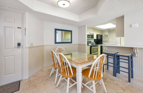 Saint Simons Island Condo | Beautiful Ocean Views, Beach Club 337! Steps to beach!