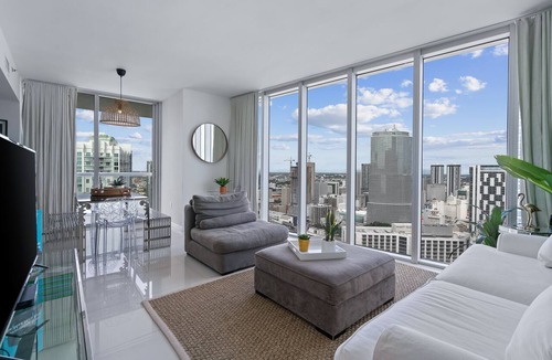 Brickell Condo | BEAUTIFUL Waterfront and City View 2BD ★39th Floor★Icon BRICKELL