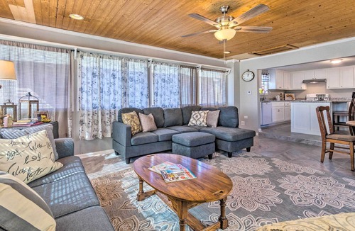 Benton Cottage | Benton Vacation Rental w/ Deck & Fire Pit!