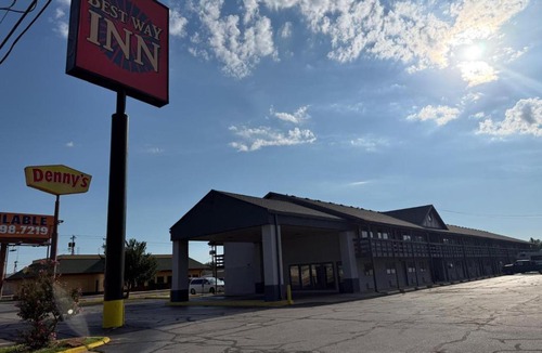 Central Oklahoma City Hotel | Best Way Inn Oklahoma City South I-35