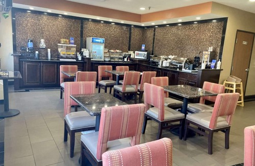Emporia Hotel | Best Western Emporia Inn