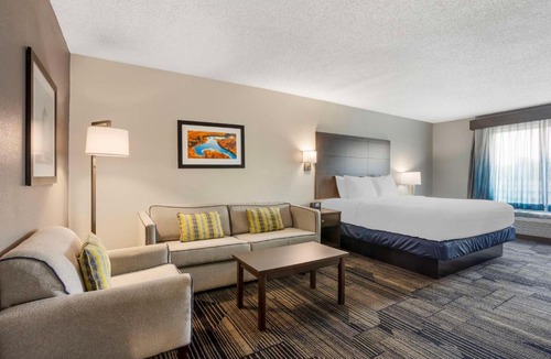 Columbia Hotel | Best Western Plus Columbia Inn