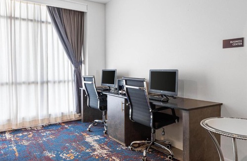 New Richmond Hotel | Best Western Plus New Richmond Inn & Suites